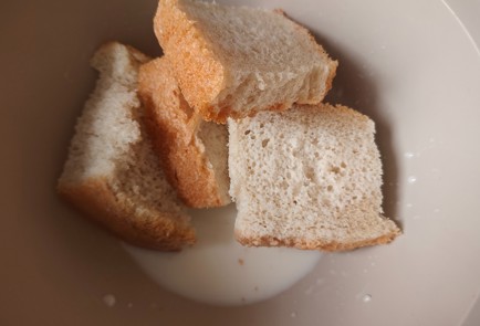 Фото шага рецепта Котлеты из лосятины 189047 шаг 9  