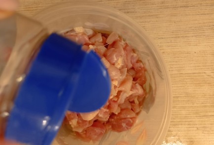 Фото шага рецепта Котлеты из рубленой курицы поминистерски 191176 шаг 3  