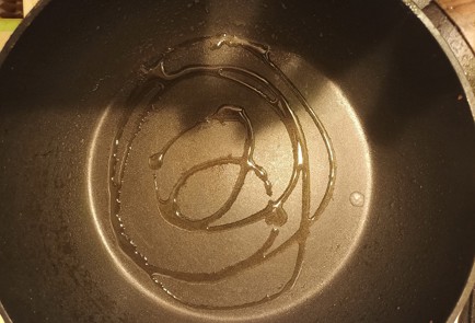 Фото шага рецепта Котлеты из рубленой курицы поминистерски 191176 шаг 8  