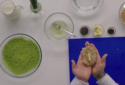 Фото шага рецепта Котлеты из сибаса 152116 шаг 9  