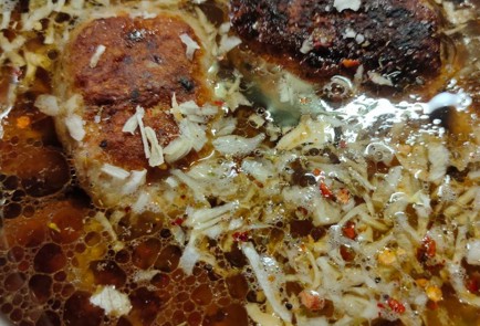 Фото шага рецепта Котлеты куриные с шампиньонами и пореем 191464 шаг 19