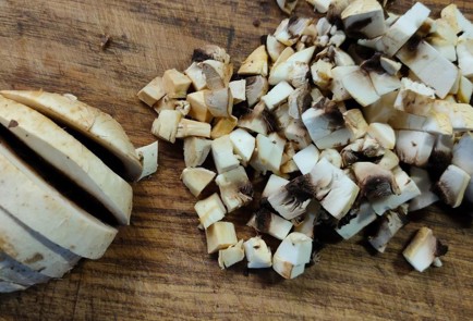 Фото шага рецепта Котлеты куриные с шампиньонами и пореем 191464 шаг 7