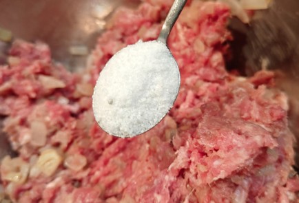 Фото шага рецепта Котлеты подомашнему 190916 шаг 4  