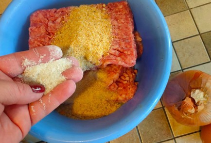 Фото шага рецепта Котлеты свиноговяжьи подомашнему 176167 шаг 3  