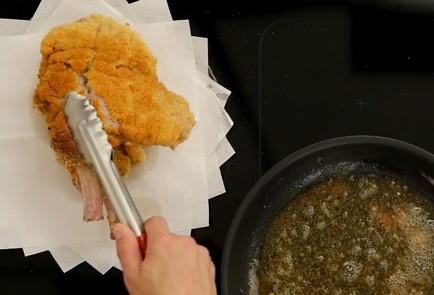 Фото шага рецепта Котлета помилански 125541 шаг 9  