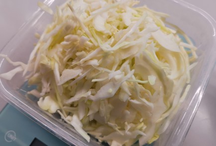 Фото шага рецепта Коулсло с баклажаном 176198 шаг 2  