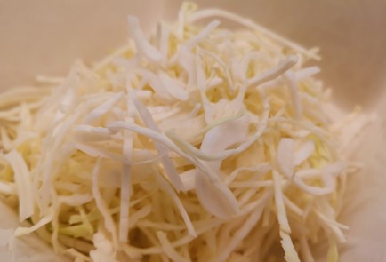 Фото шага рецепта Коулсло с кольраби 175606 шаг 1  