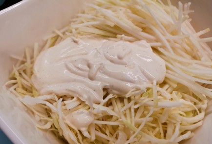 Фото шага рецепта Коулсло с кольраби 175606 шаг 11  