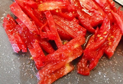 Фото шага рецепта Коулсло с заправкой из авокадо 187140 шаг 3