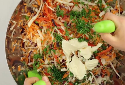 Фото шага рецепта Салат Коулсло 19416 шаг 9  