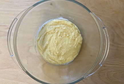 Фото шага рецепта Коврижка с черносливом 174197 шаг 6  