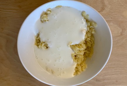 Фото шага рецепта Коврижка с черносливом 174197 шаг 7  