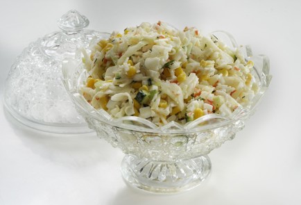 Фото шага рецепта Крабовый салат с яйцами 152965 шаг 11  