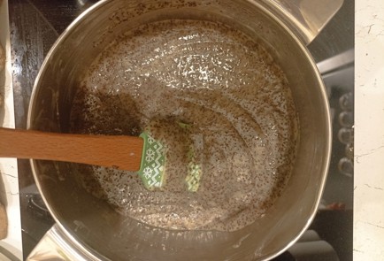 Фото шага рецепта Пасхальный краффин с маком 191586 шаг 5  