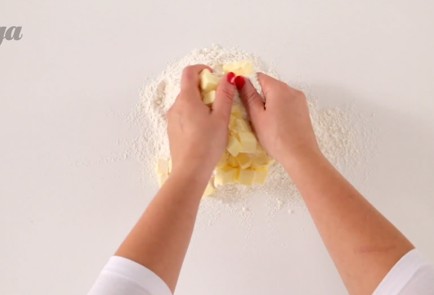 Фото шага рецепта Крамбл из сливы 29580 шаг 1  