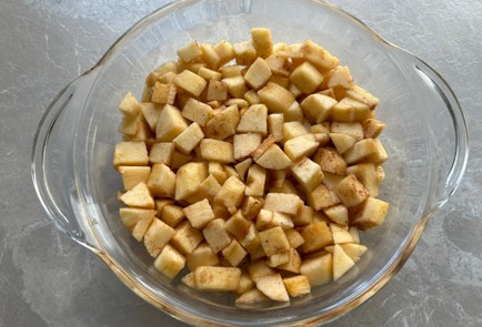 Фото шага рецепта Крамбл с яблоками и овсянкой 174115 шаг 9  