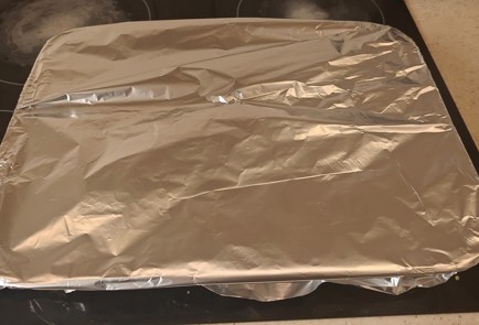 Фото шага рецепта Красная рыба с брокколи и помидорами черри 189166 шаг 13  