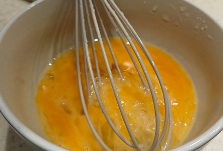 Фото шага рецепта Красная рыба со стручковой фасолью и моцареллой в духовке 190850 шаг 6  