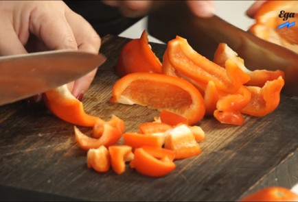 Фото шага рецепта Красная шакшука 125527 шаг 1  