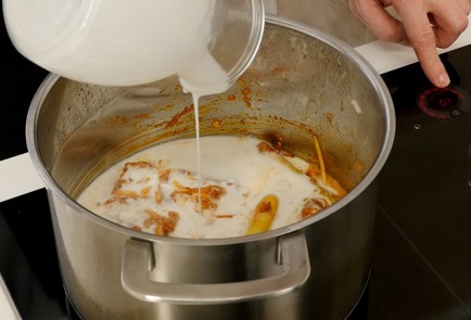 Фото шага рецепта Красный карри 114851 шаг 9  