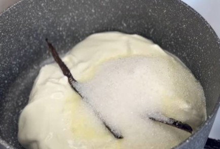 Фото шага рецепта Крембрюле 175496 шаг 1  