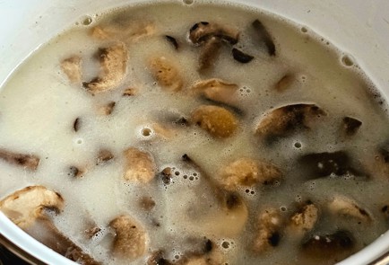 Фото шага рецепта Кремсуп из шампиньонов 188943 шаг 7  