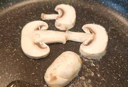 Фото шага рецепта Кремсуп из шампиньонов 190756 шаг 13