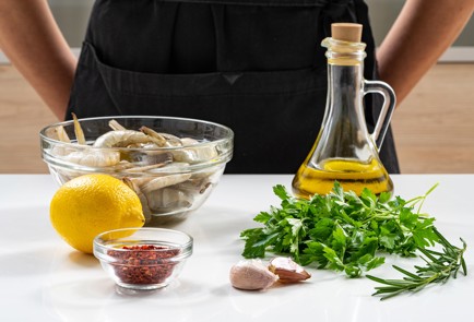 Фото шага рецепта Креветки на мангале 174099 шаг 1  