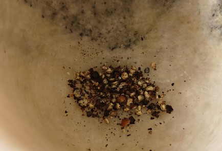 Фото шага рецепта Креветки в луковом соусе 191459 шаг 6  