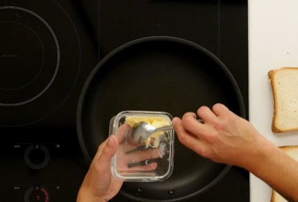 Фото шага рецепта Крокмесье 125609 шаг 6