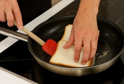 Фото шага рецепта Крокмесье 125609 шаг 7