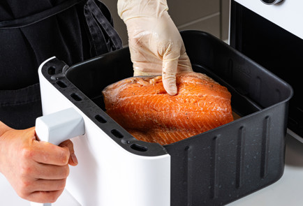 Фото шага рецепта Крокеты из форели в аэрогриле 191160 шаг 2  