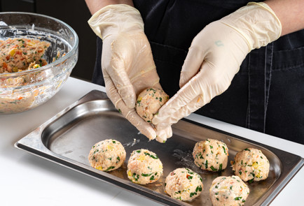 Фото шага рецепта Крокеты из форели в аэрогриле 191160 шаг 8  