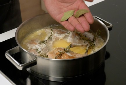 Фото шага рецепта Кролик в сметане 139936 шаг 6