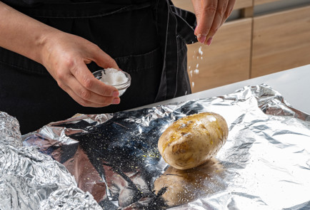 Фото шага рецепта Крошкакартошка пошведски 190677 шаг 2  