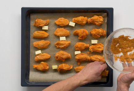 Фото шага рецепта Крылышки в духовке 151643 шаг 5  