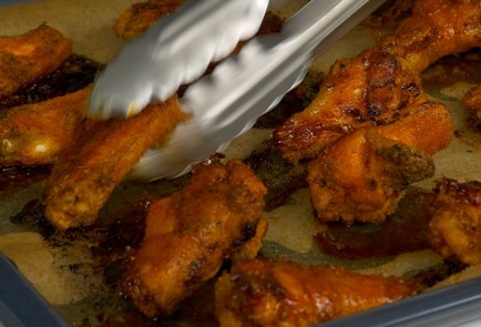 Фото шага рецепта Крылышки в духовке 151643 шаг 6  