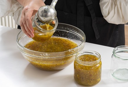 Фото шага рецепта Варенье из крыжовника и апельсина без варки 174192 шаг 8  