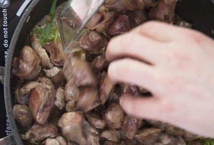 Фото шага рецепта Кучмачи из куриных потрохов 68749 шаг 7  
