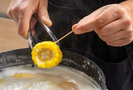 Фото шага рецепта Кукуруза в молоке 187028 шаг 8  