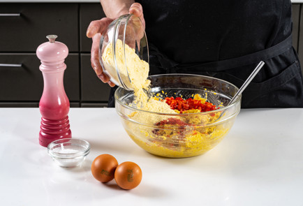 Фото шага рецепта Кукурузные котлеты 191458 шаг 7