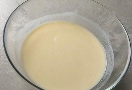 Фото шага рецепта Кукурузный манник 174345 шаг 3  