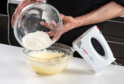 Фото шага рецепта Кулич в аэрогриле 191571 шаг 6  