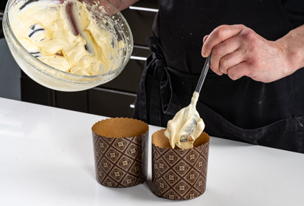 Фото шага рецепта Кулич в аэрогриле 191571 шаг 8  