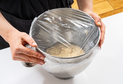 Фото шага рецепта Кулич заварной 188869 шаг 6  