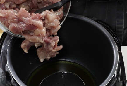 Фото шага рецепта Курица карри в мультиварке 173383 шаг 5  