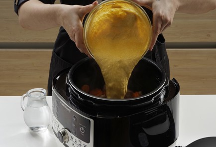 Фото шага рецепта Курица карри в мультиварке 173383 шаг 8  