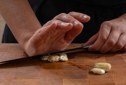 Фото шага рецепта Курица на сковороде 174914 шаг 3