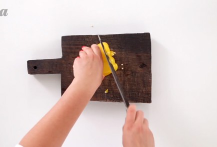 Фото шага рецепта Курица Пикассо 25902 шаг 1  