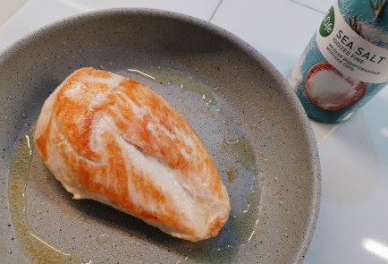 Фото шага рецепта Курица пофранцузски 190858 шаг 7  